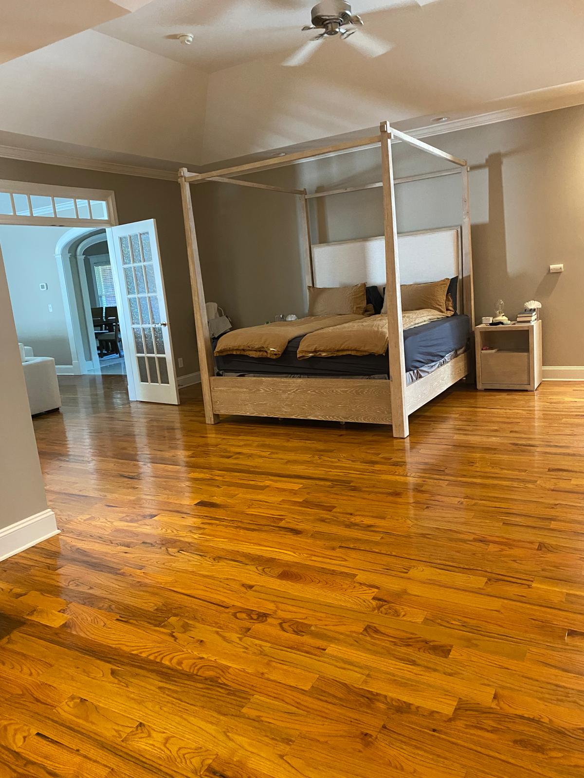 Eny Phillips Cleaning Service Image